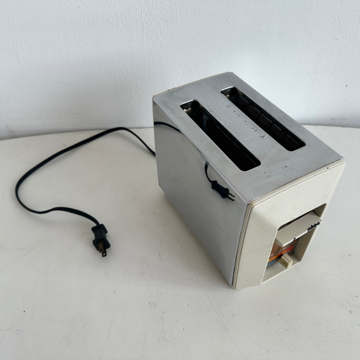 KT018 CHROME TOASTER