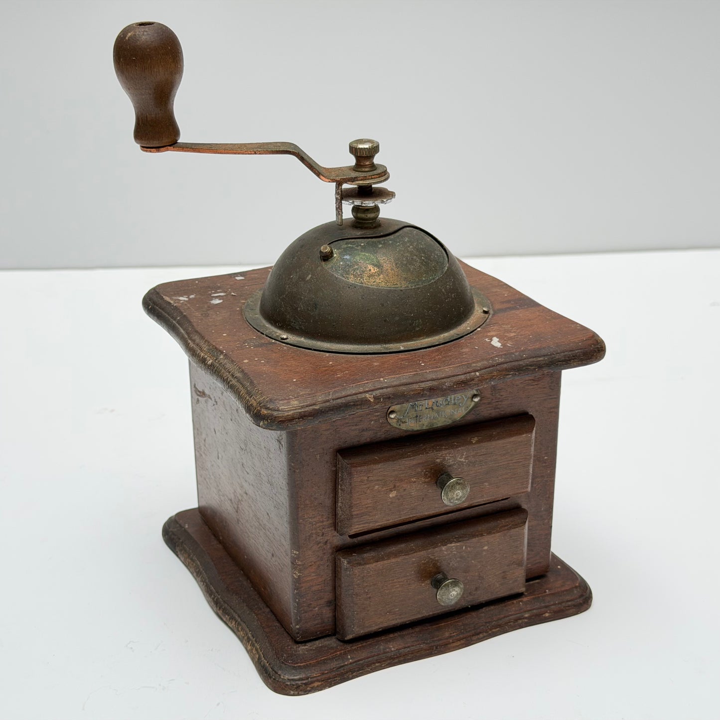 KT030 ANTIQUE WOODEN COFFEE GRINDER