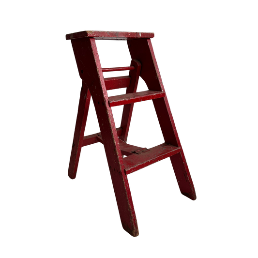 LA001 SHORT RED LOADER LADDER