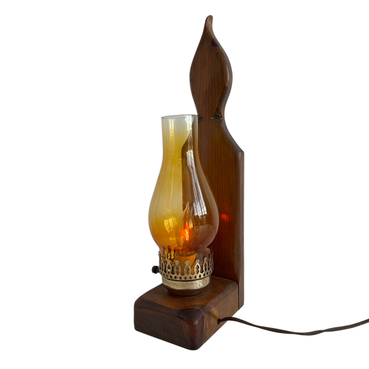 LI002 VINTAGE ELECTRIC MANTEL LAMP