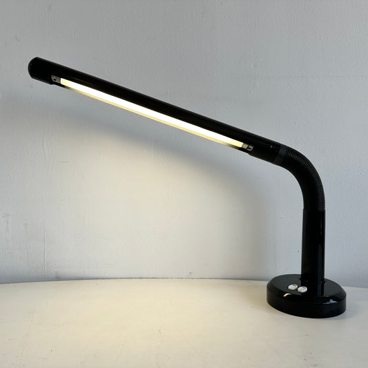 LI004 BLACK GOOSENECK TUBE DESK LAMP