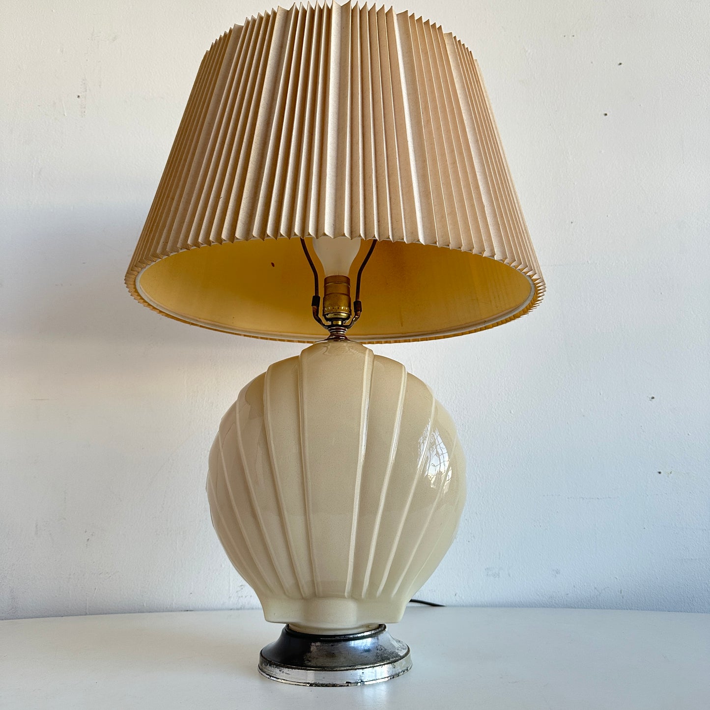 LI026 80'S ART DECO TABLE LAMP