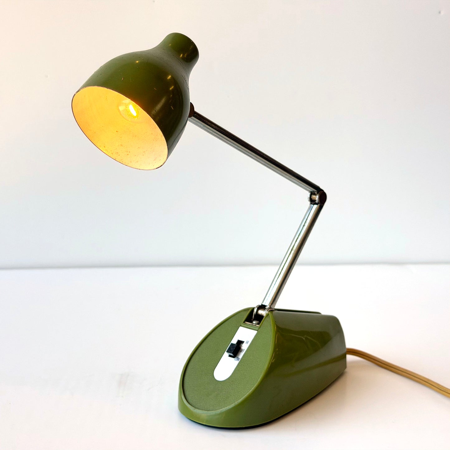 LI035 GREEN FOLDING DESK LAMP