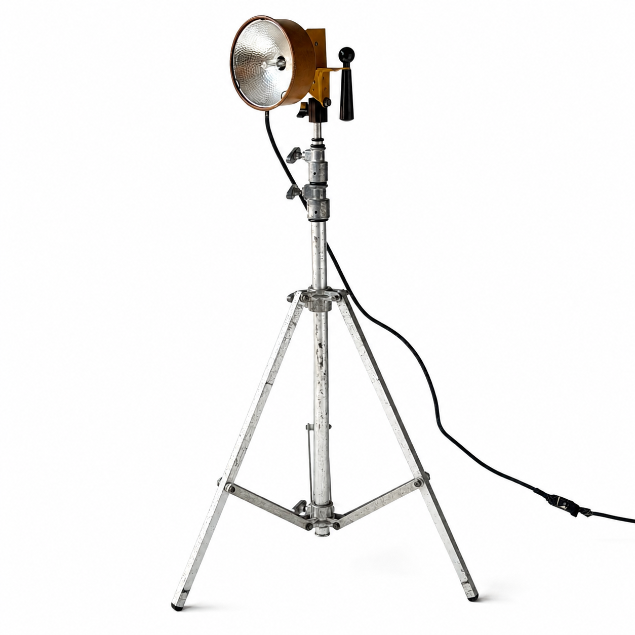 LI038 VINTAGE STUDIO SPOTLIGHT ON BABY STAND