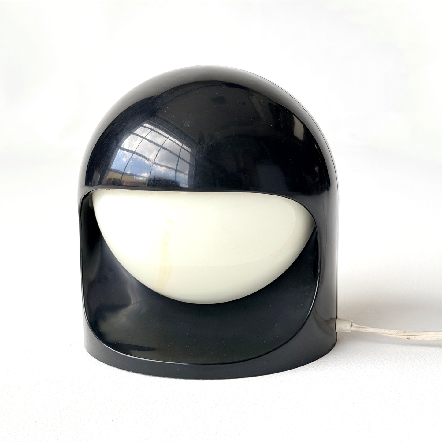 LI039 BLACK INTERPLAY 2 LAMP