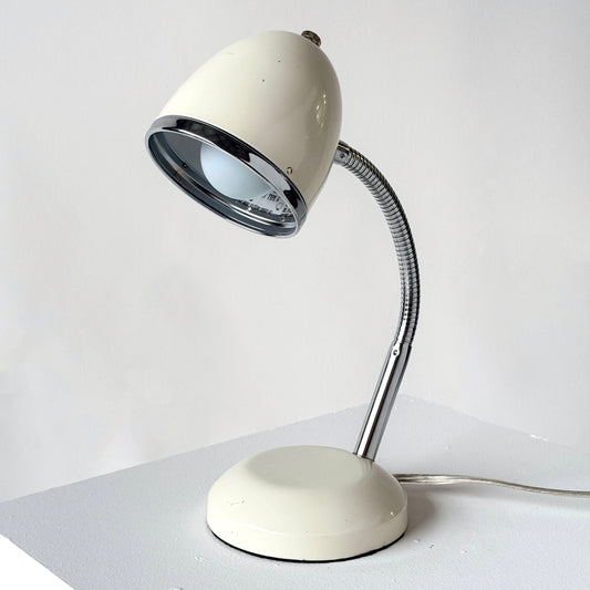 LI042 WHITE GOOSENECK TASK LAMP