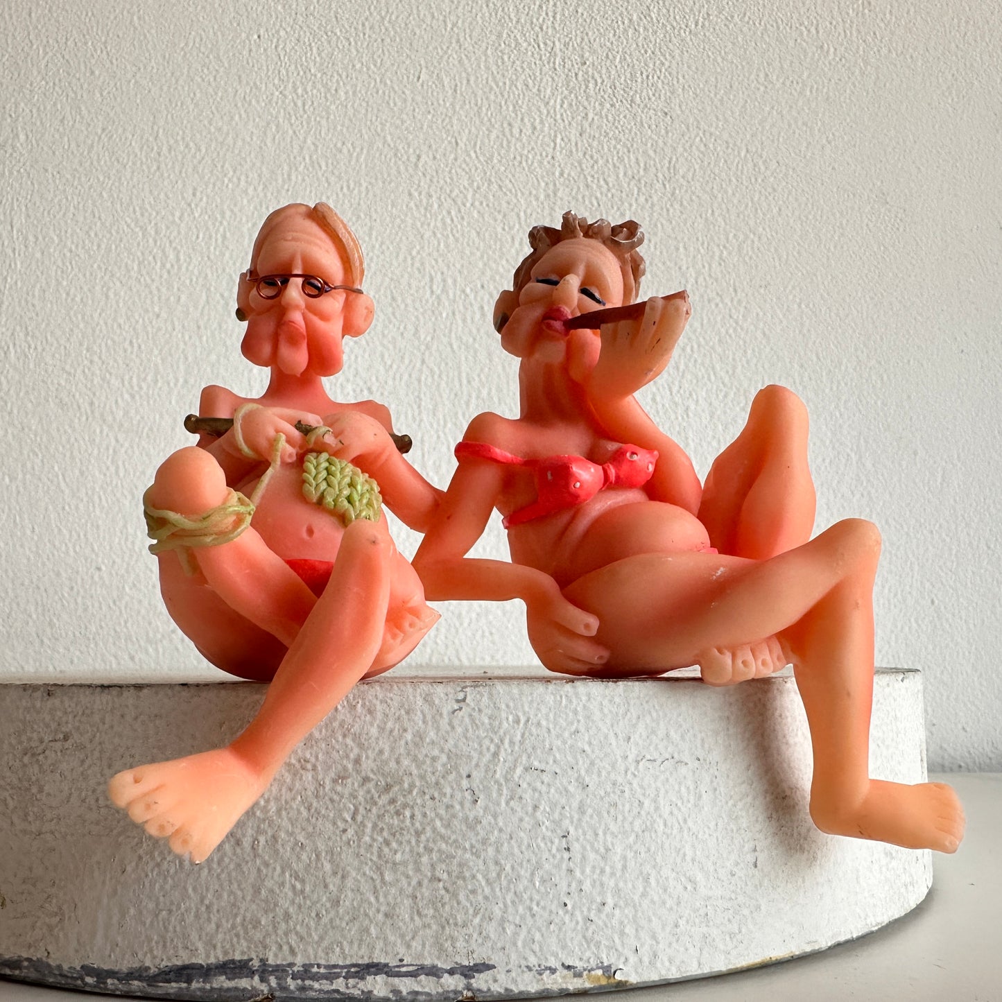 OB003 SET OF TWO GRANDMAS IN BIKINIS