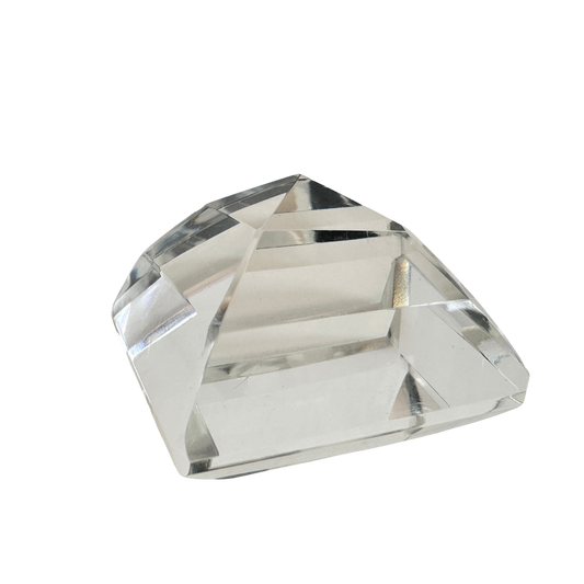 OB053 LITTLE GLASS PYRAMID OBJECT
