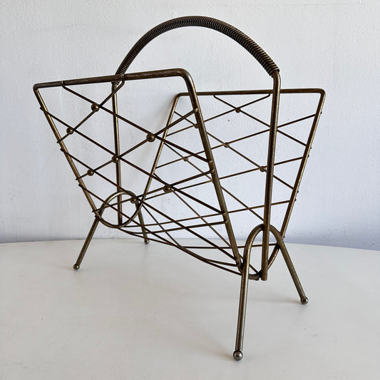 OB063 MCM METAL MAGAZINE RACK