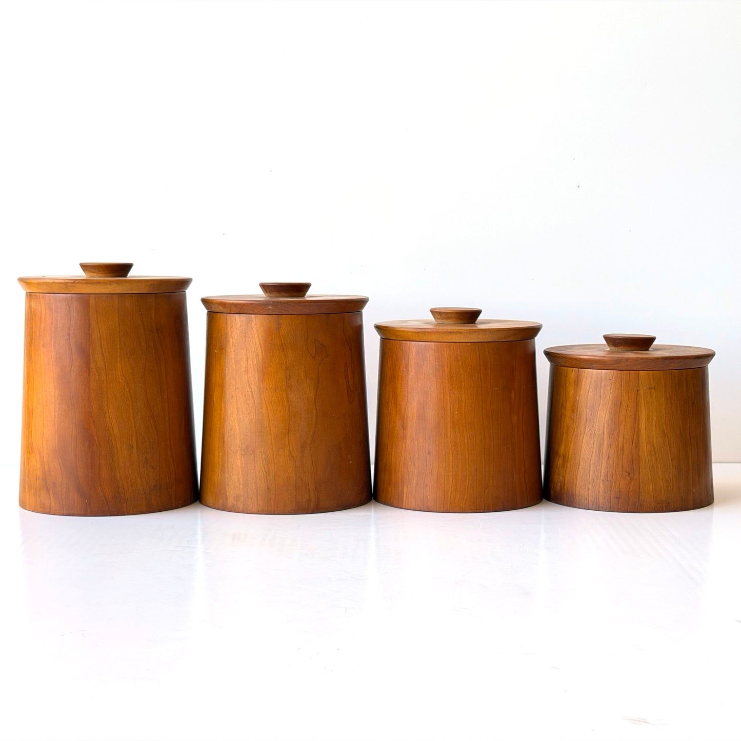 OB079 SET OF 4 TEAK WOOD CANISTERS