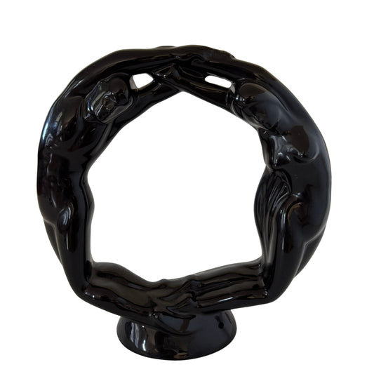 OB081 CIRCLE OF LOVE SCULPTURE
