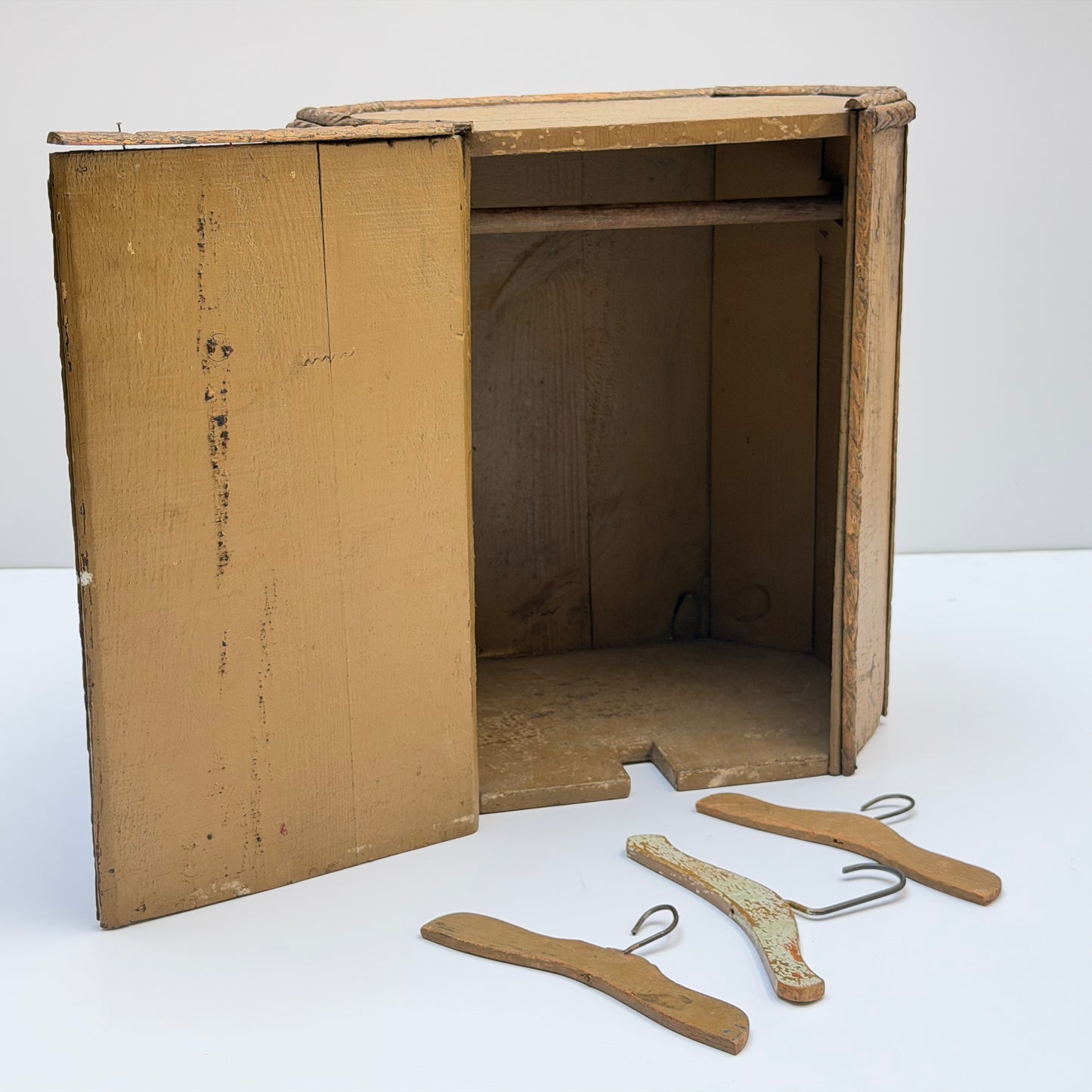 OB093 ANTIQUE DOLL WARDROBE CLOSET ARMOIRE