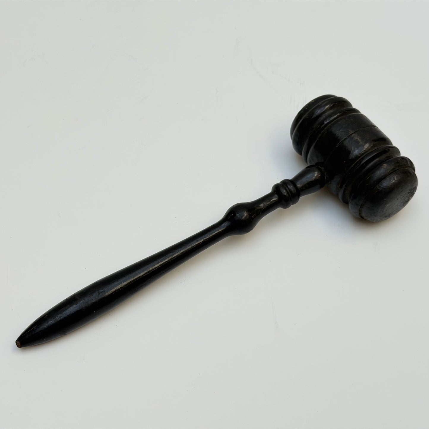 OB096 BLACK WOODEN GAVEL
