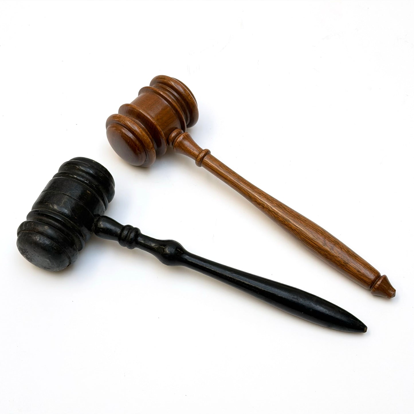 OB097 SET OF TWO GAVELS