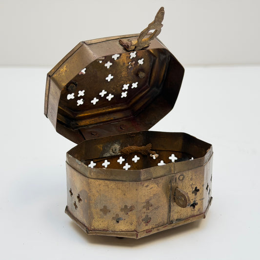 OB101 BRASS TRINKET BOX