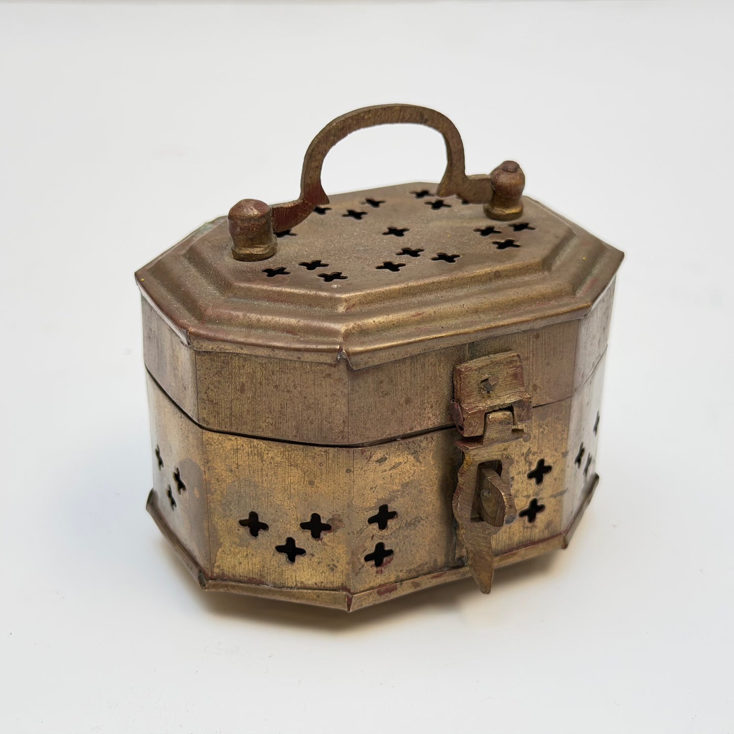 OB101 BRASS TRINKET BOX