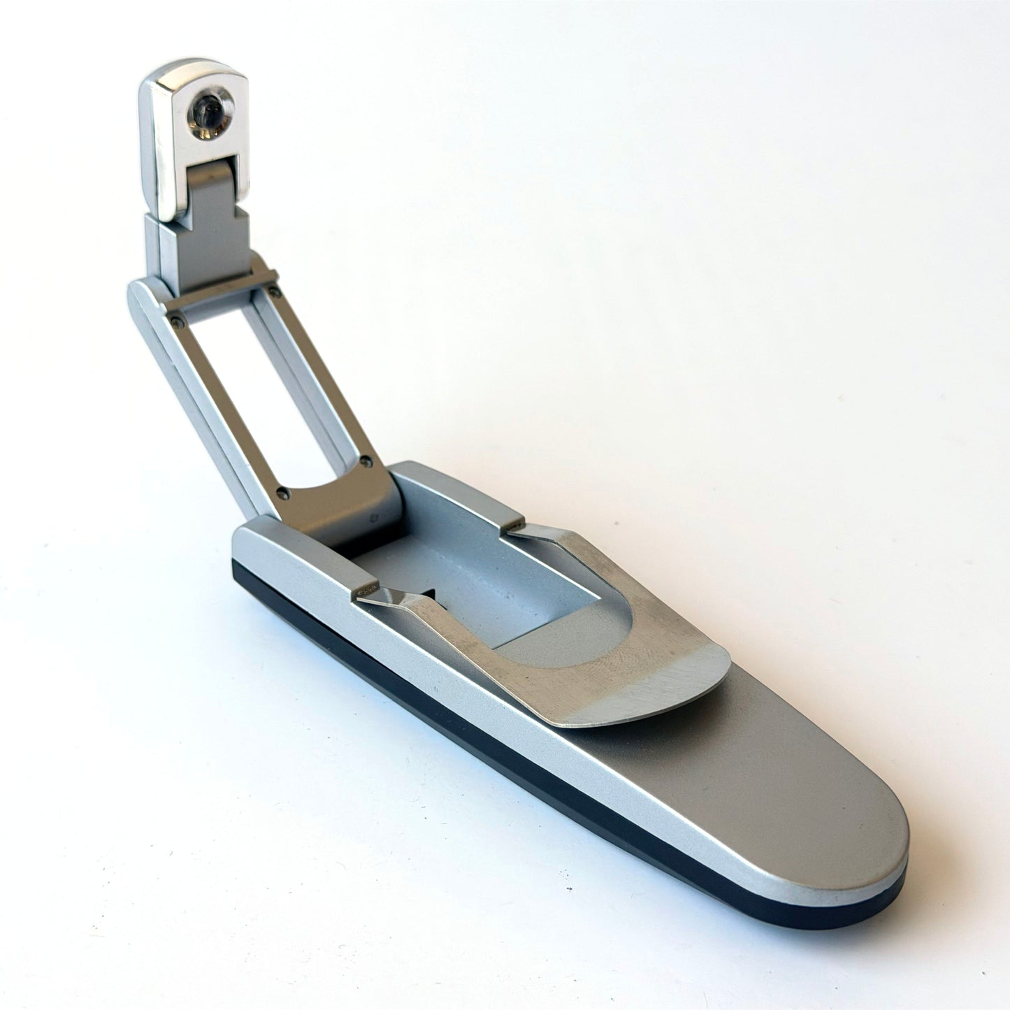 OB107 PORTABLE READING LIGHT