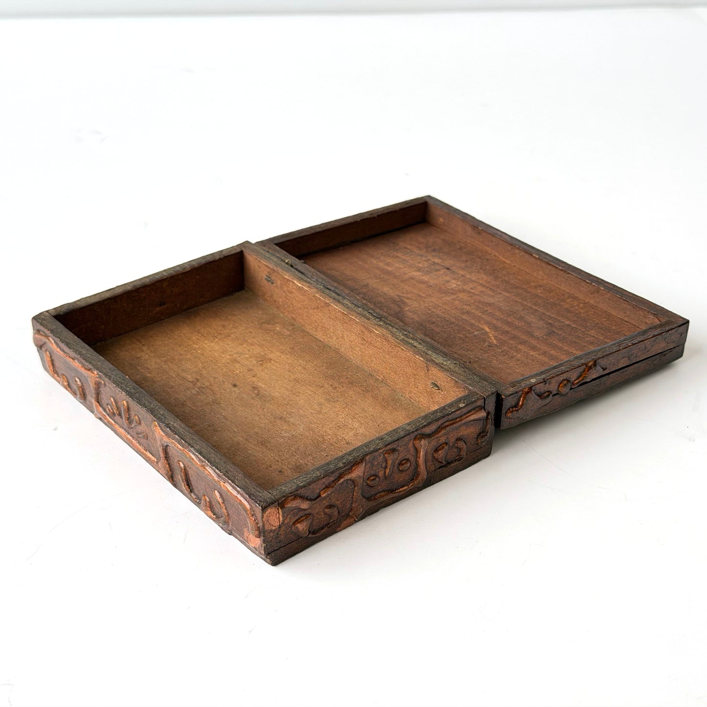 OB115 FOLRENTINE WOODEN MADONNA AND CHILD JEWELRY BOX