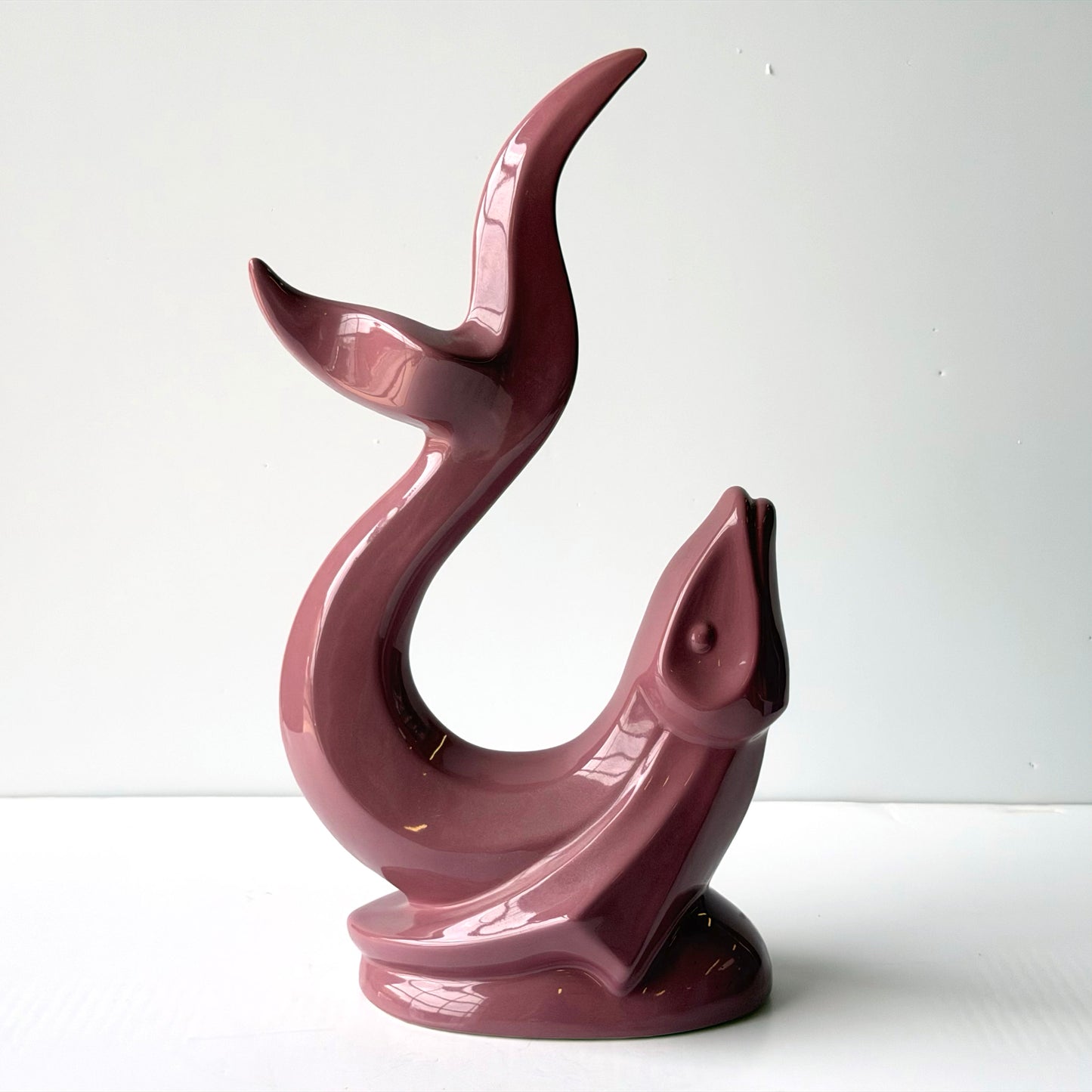 OB120 MAUVE PINK FLYING FISH