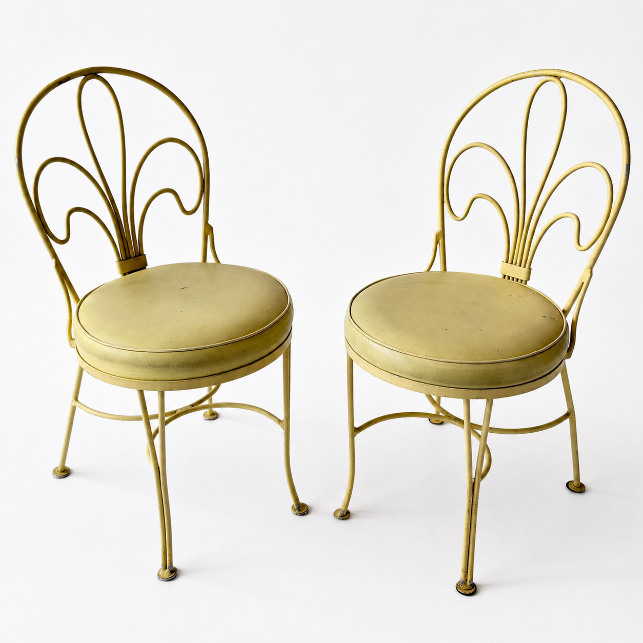 OD011 VINTAGE DISTRESSED YELLOW OUTDOOR CHAIRS