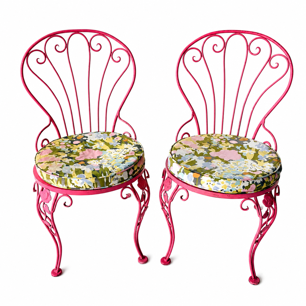 OD016.2A SET OF TWO PINK IRON PATIO CHAIRS