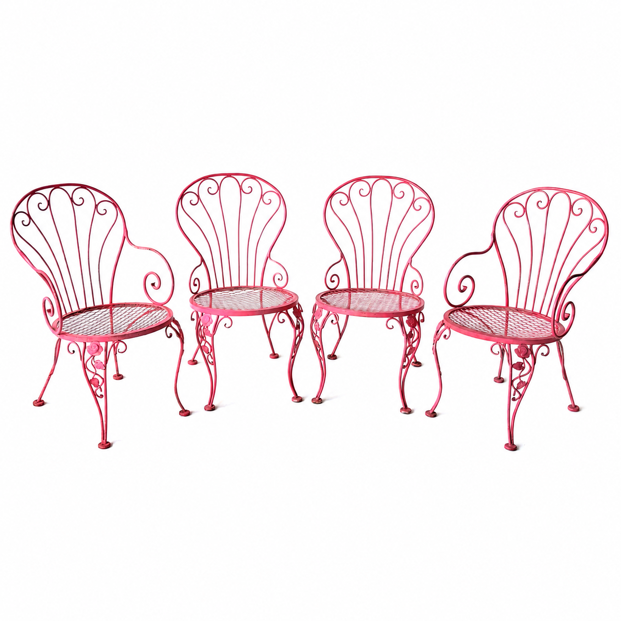 OD016.4 SET OF FOUR PINK IRON PATIO CHAIRS