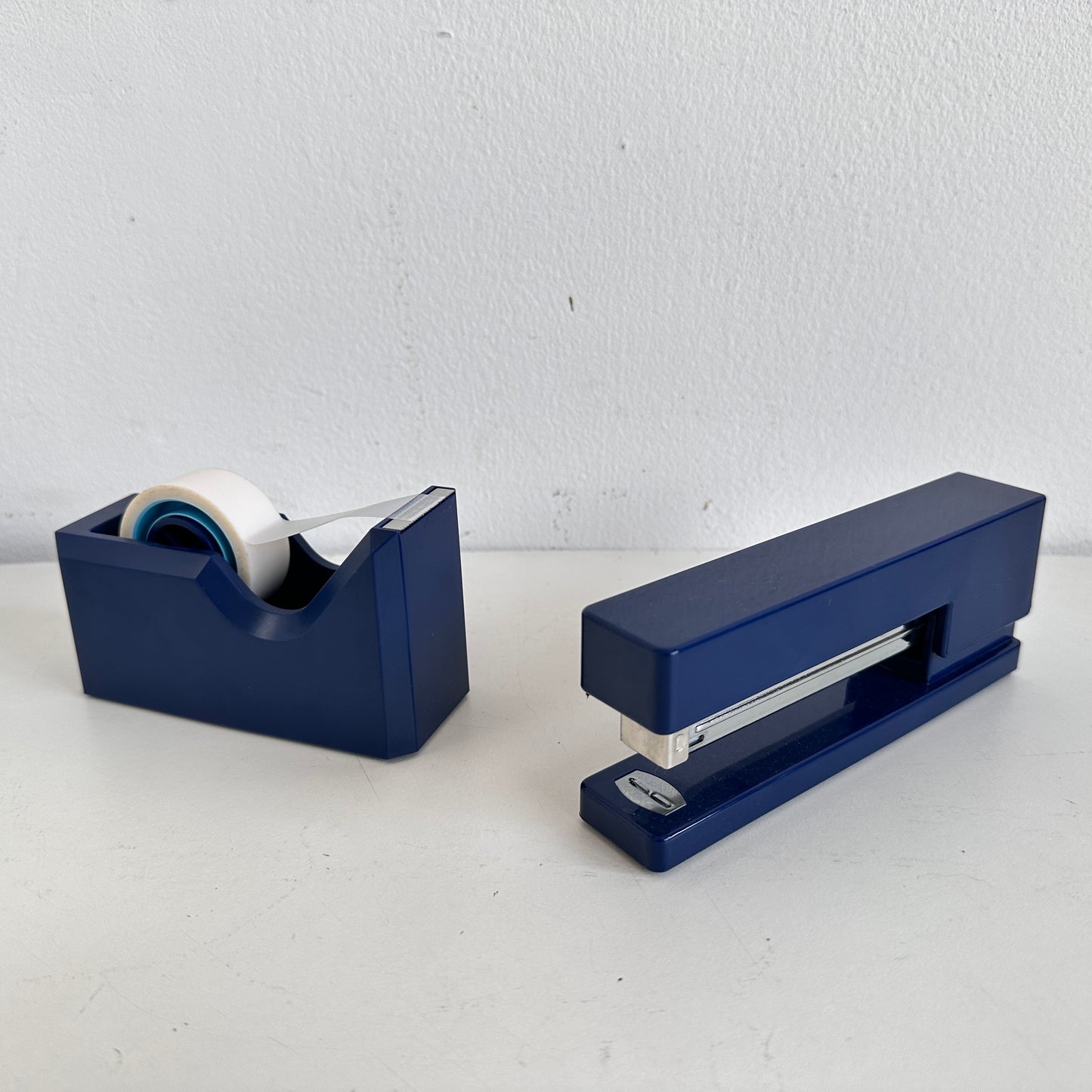 OF002 BLUE STAPLER AND TAPE DISPENSER SET