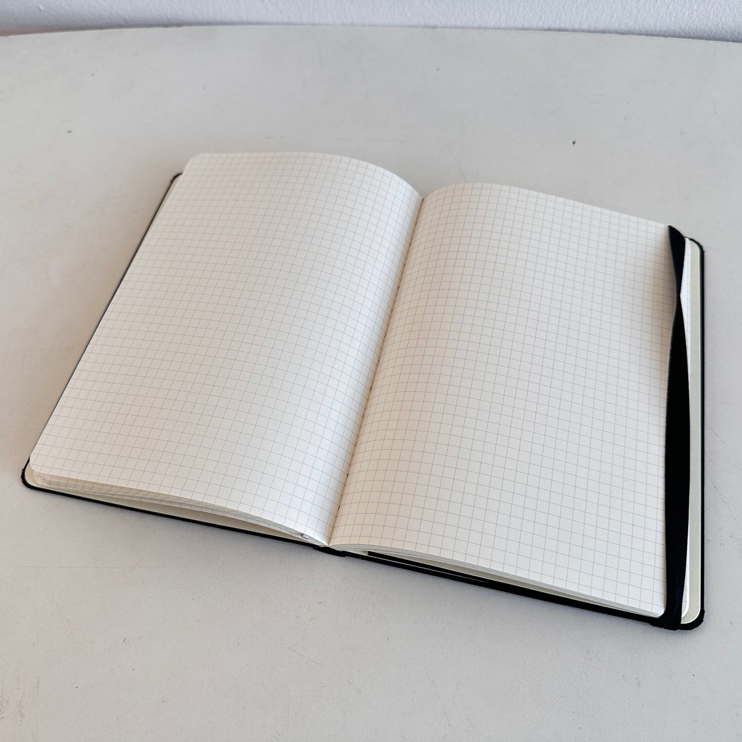 OF018 BLACK LINEN GRAPH PAPER NOTEBOOK