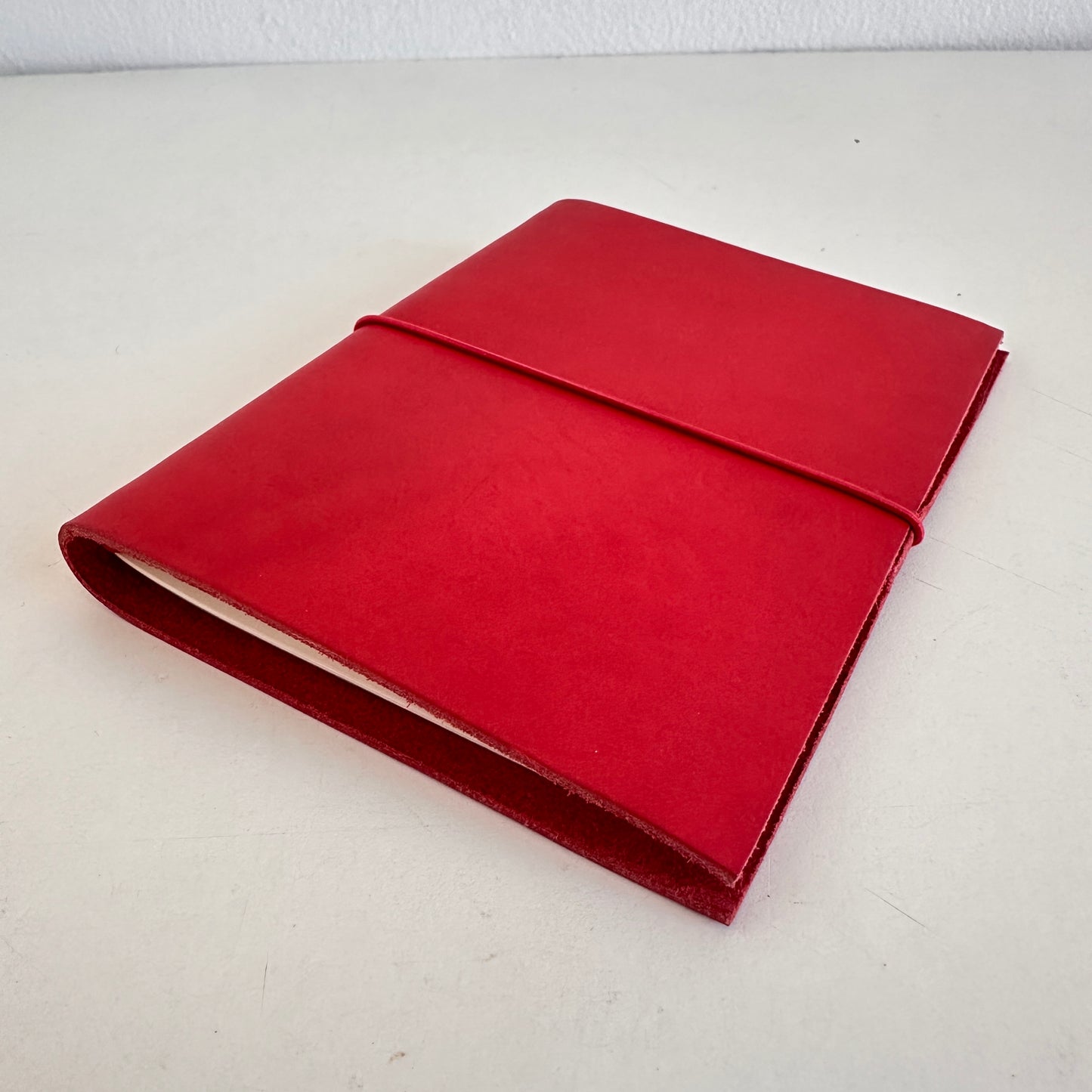 OF021 RED LEATHER JOURNAL MINI