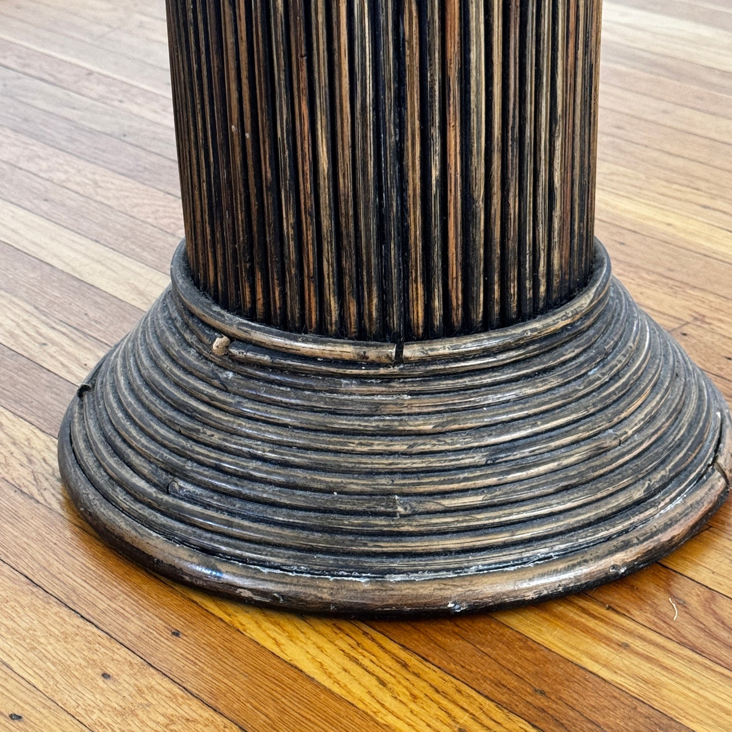PD016 BAMBOO PEDESTAL