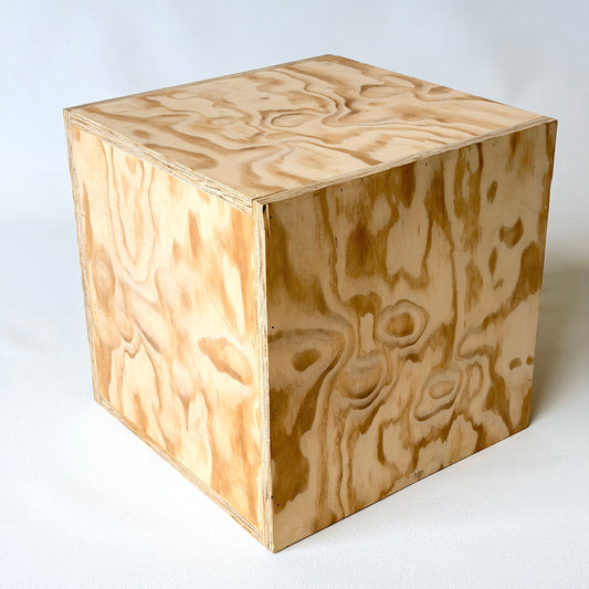 PD018 PLYWOOD CUBE