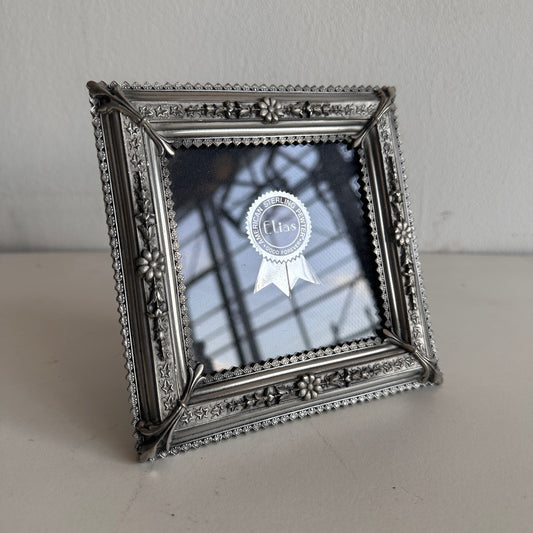 PF002 PEWTER TABLETOP FRAME