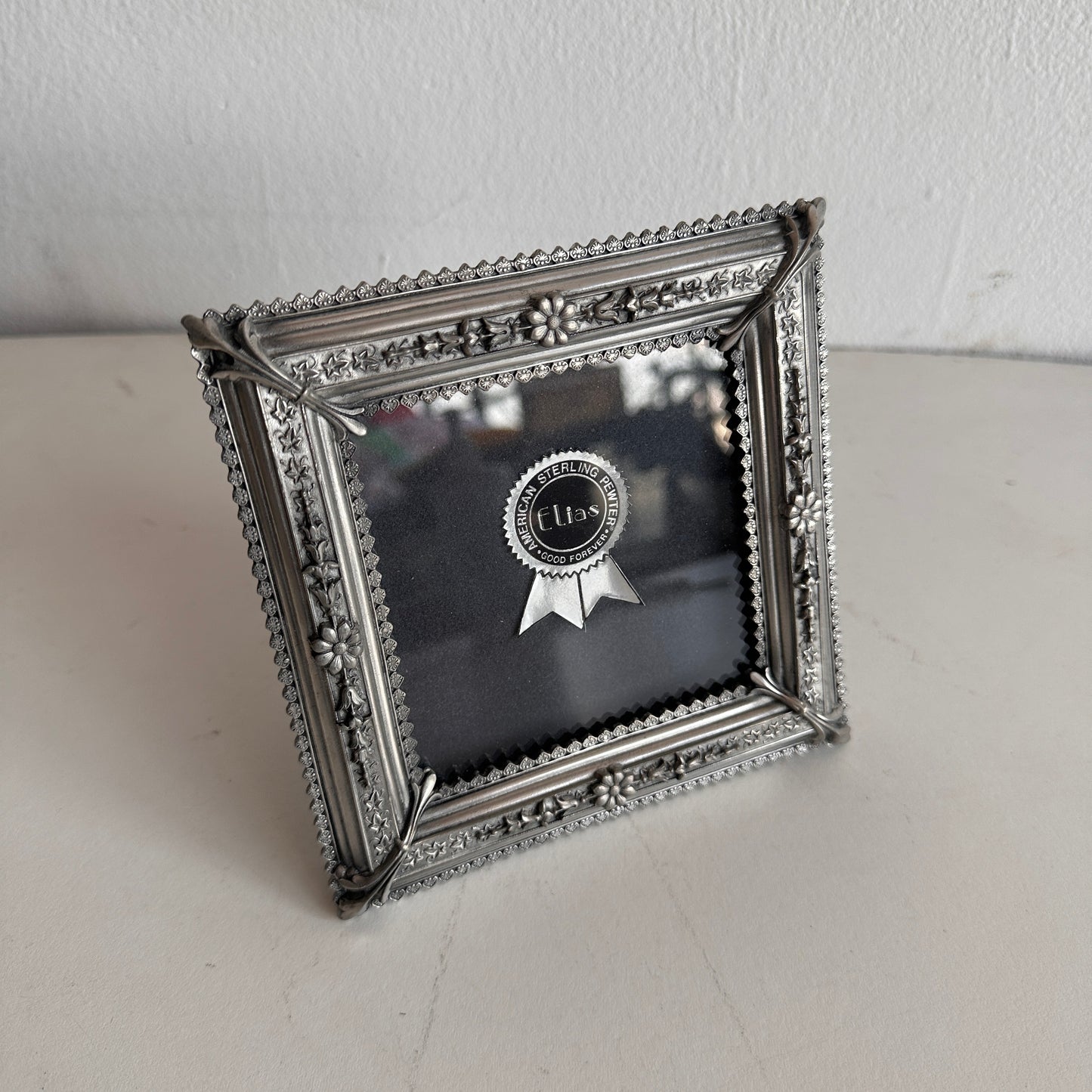 PF002 PEWTER TABLETOP FRAME