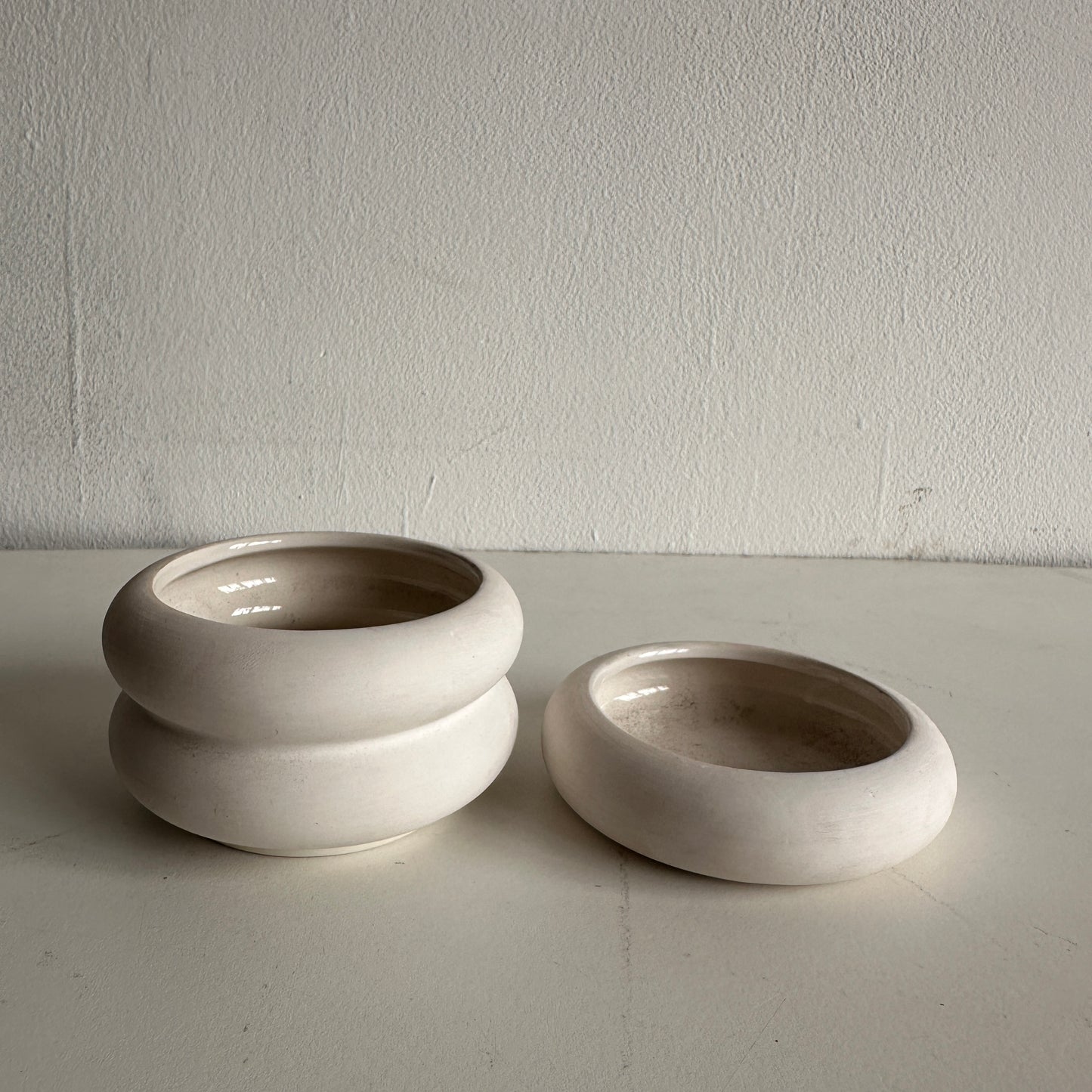 PL001 CCKW WHITE CERAMIC MINI PLANTER
