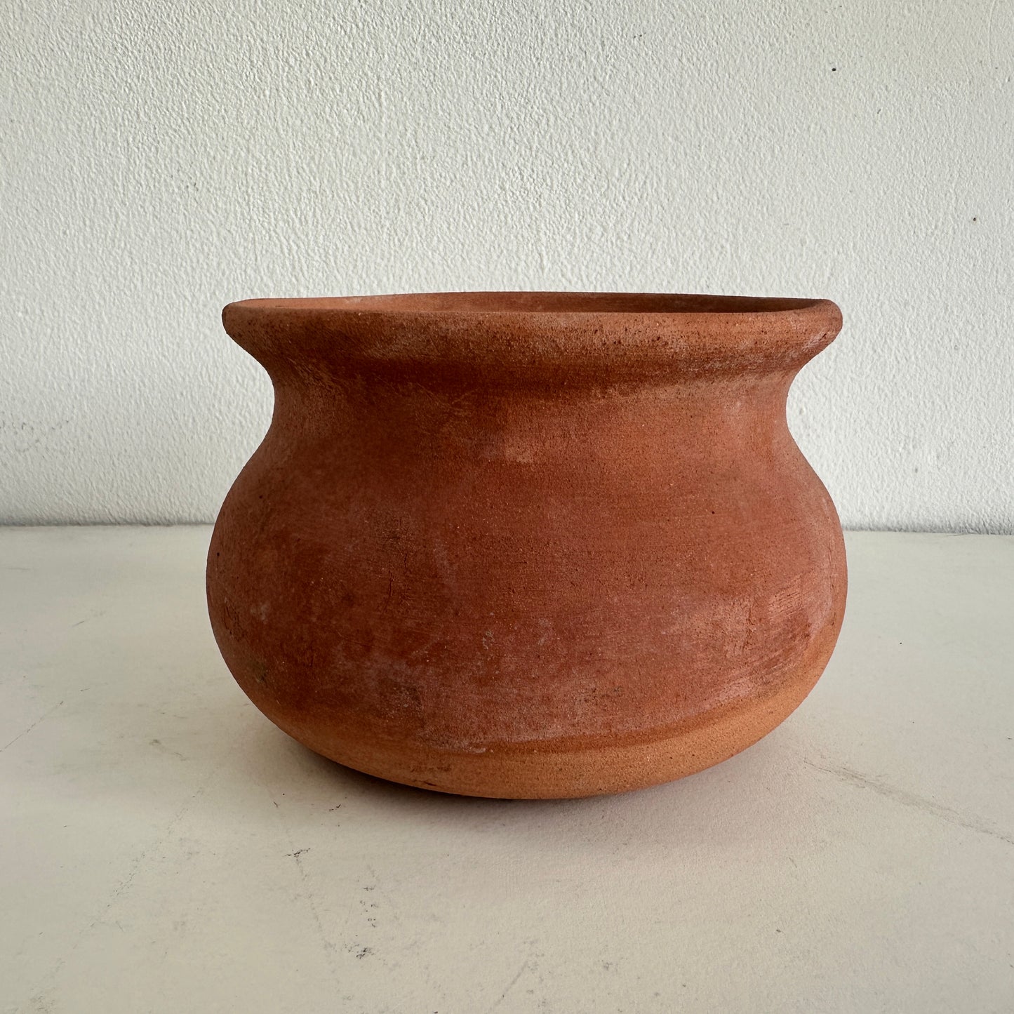 PL012 SMALL TERRA COTTA PLANTER