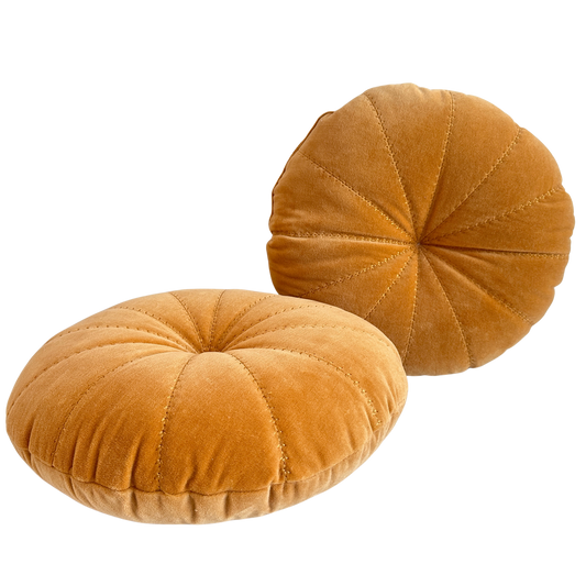 PW022 PAIR OF GOLD VELVET ROUND PILLOWS