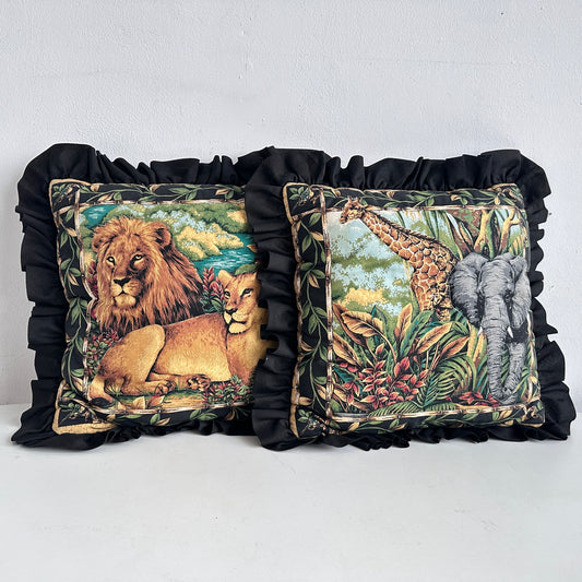 PW029 PAIR OF REVERSIBLE SAFARI PILLOWS