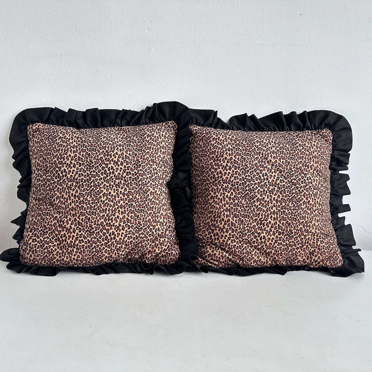 PW029 PAIR OF REVERSIBLE SAFARI PILLOWS
