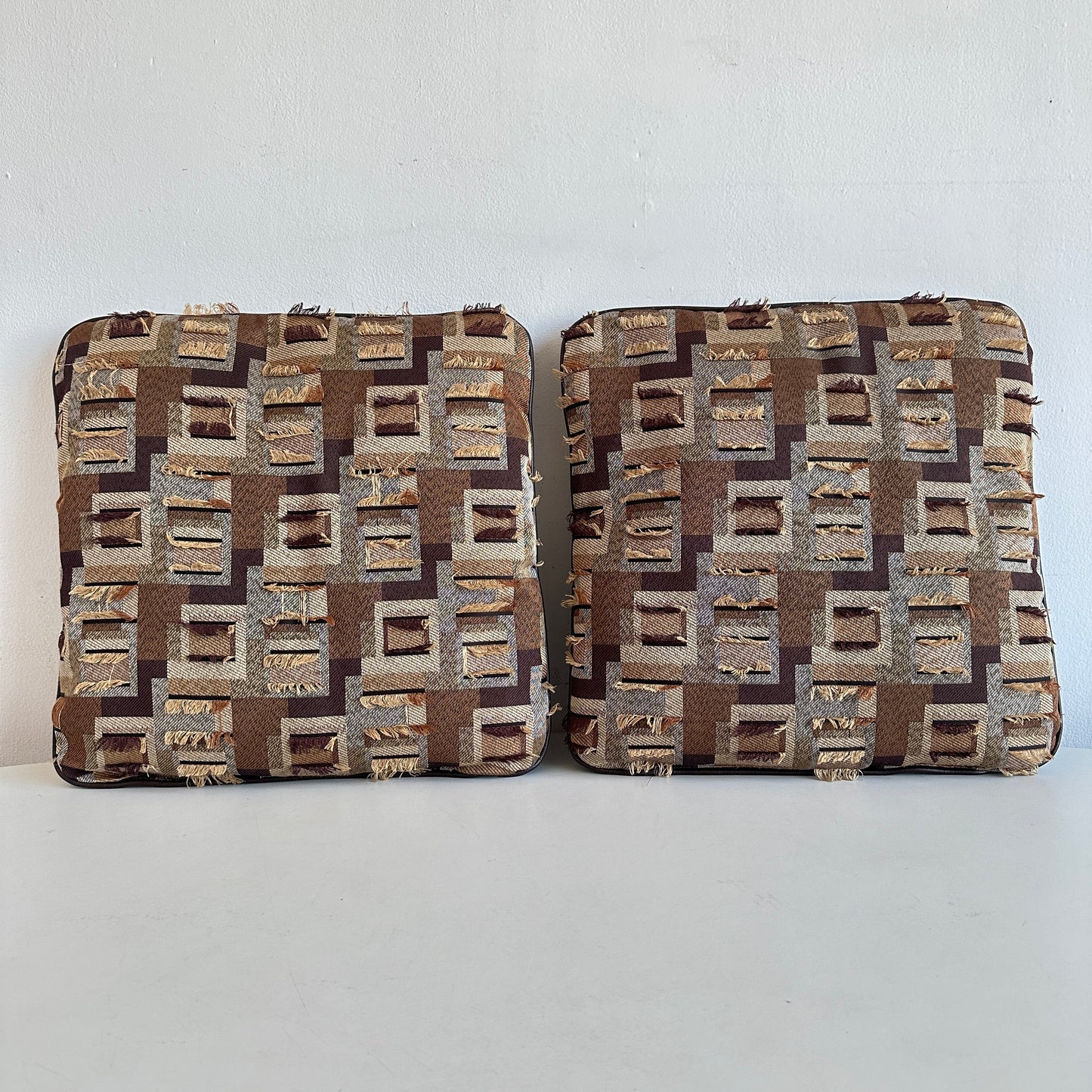 PW032 GEOMETRIC LEATHER EYELASH PILLOWS