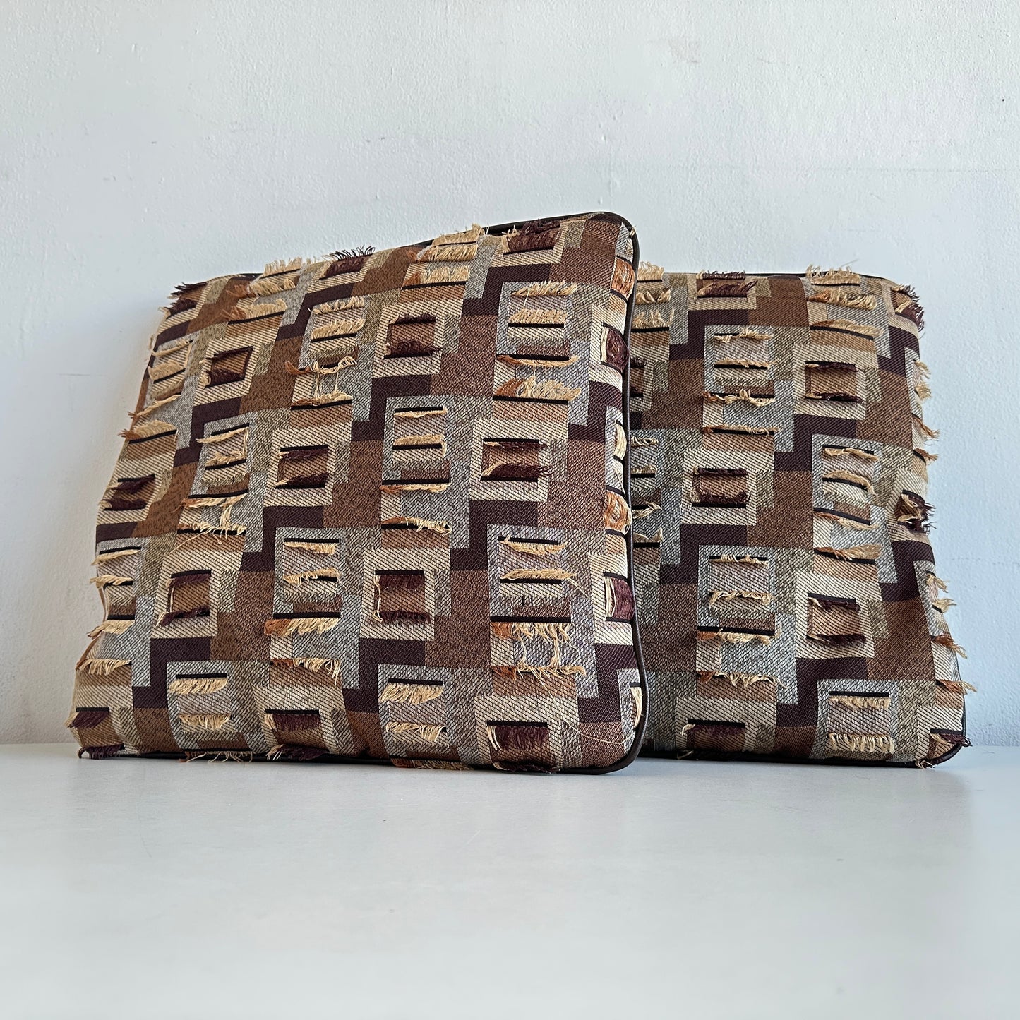 PW032 GEOMETRIC LEATHER EYELASH PILLOWS