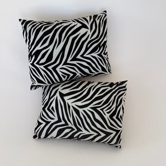 PW035 SET OF TWO ZEBRA PRINT PILLOWS