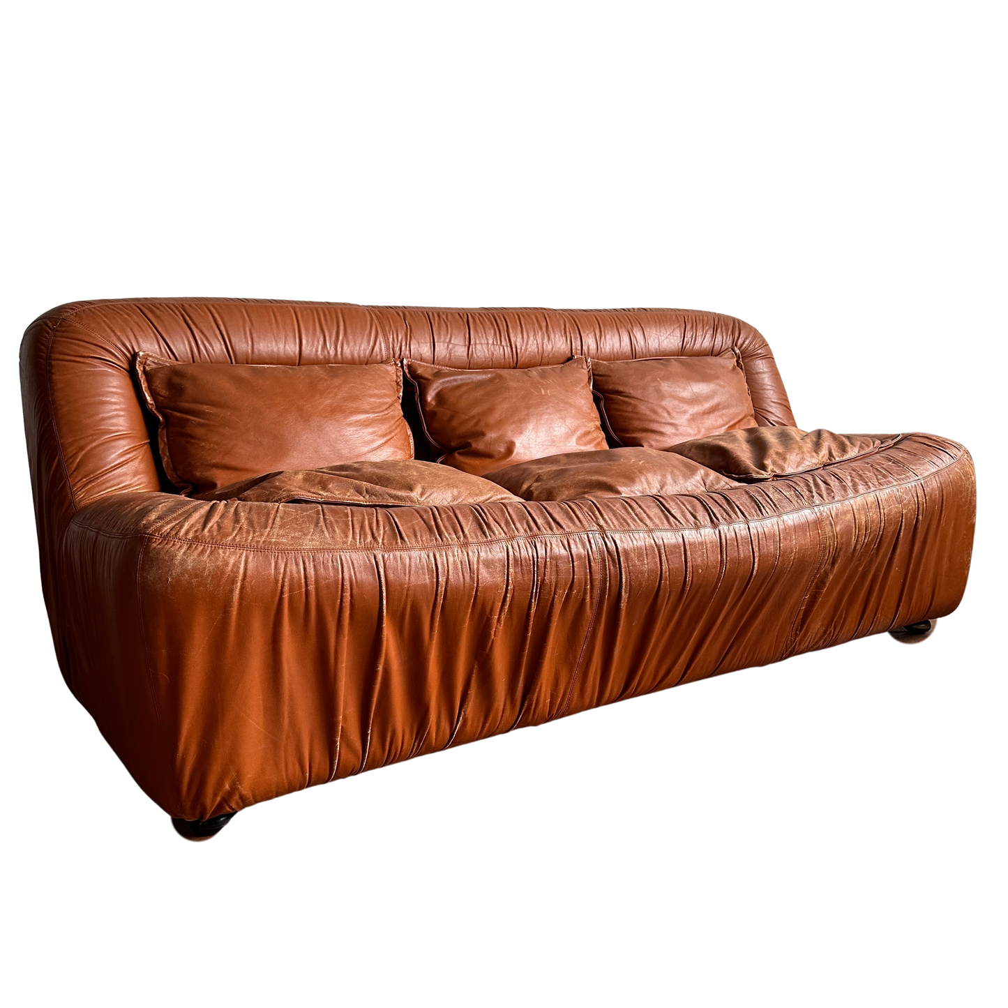SF002 SPACE AGE ITALIAN RUCHED LEATHER SOFA