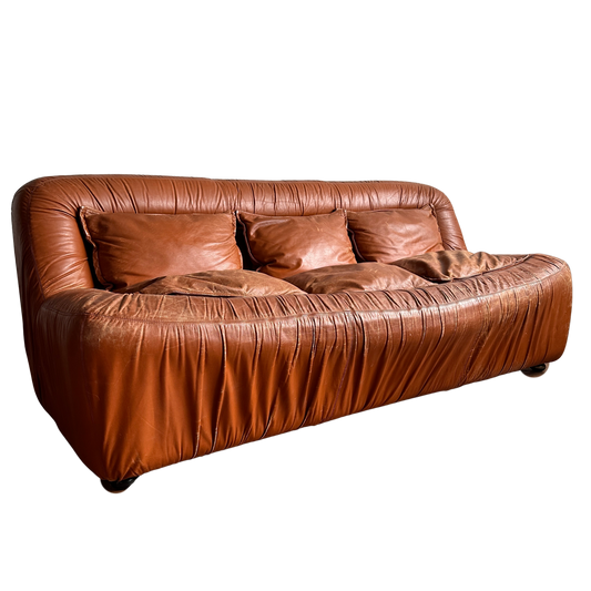 SF002 SPACE AGE ITALIAN RUCHED LEATHER SOFA