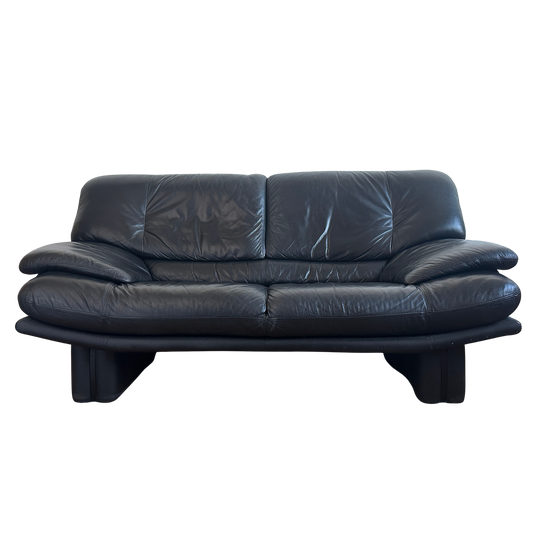SF010 BLACK LEATHER POST MODERN LOVE SEAT SOFA