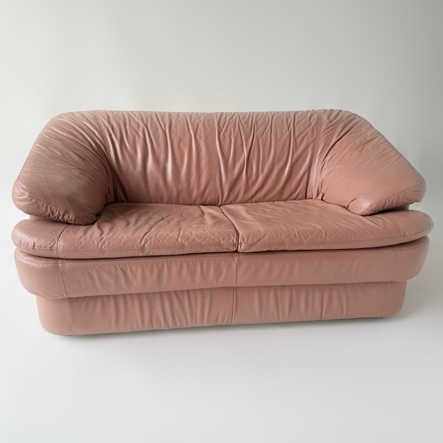 SF011 PINKY LOVE SEAT