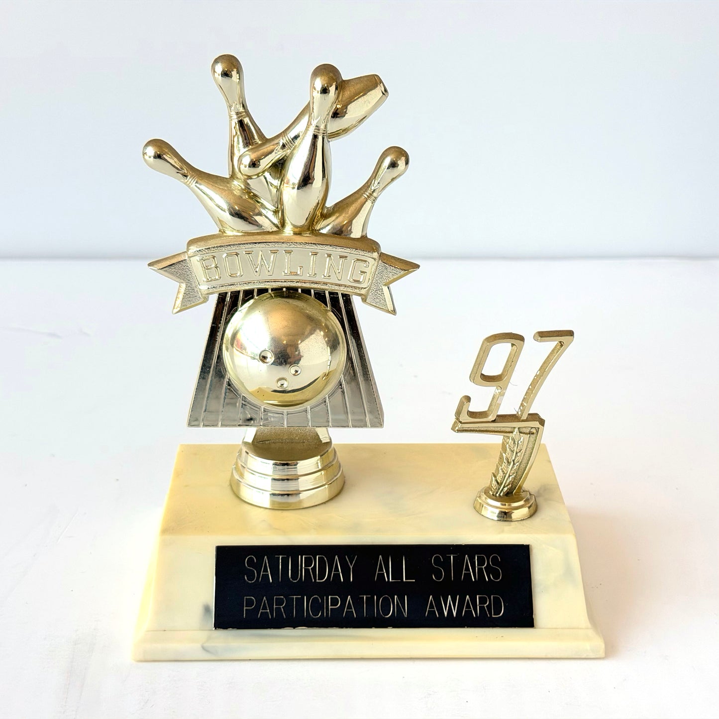 SP041 BOWLING PARTICIPATION TROPHY