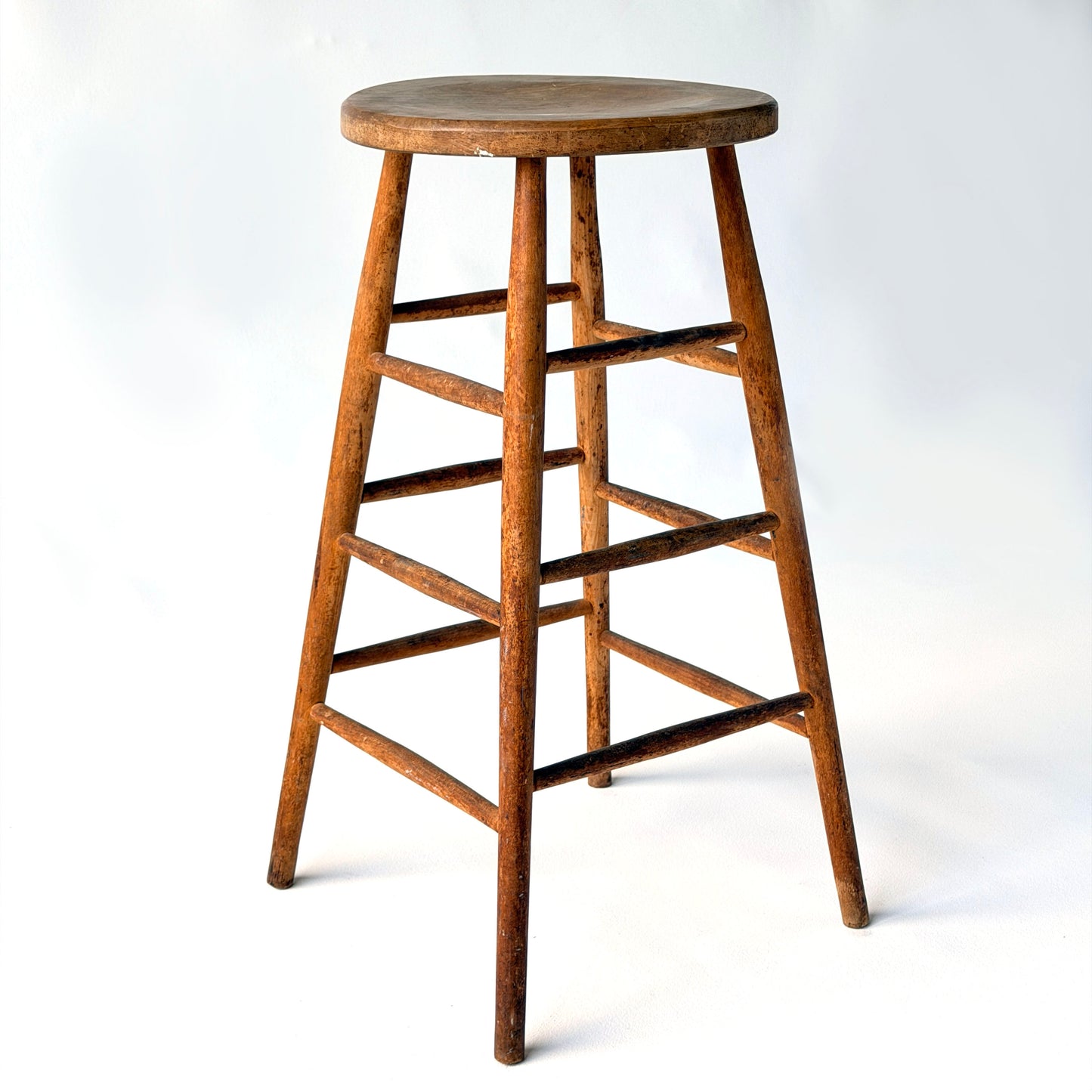 ST004 HONEY STOOL