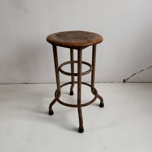 ST009 RETRO METAL STOOL WITH WOOD SEAT