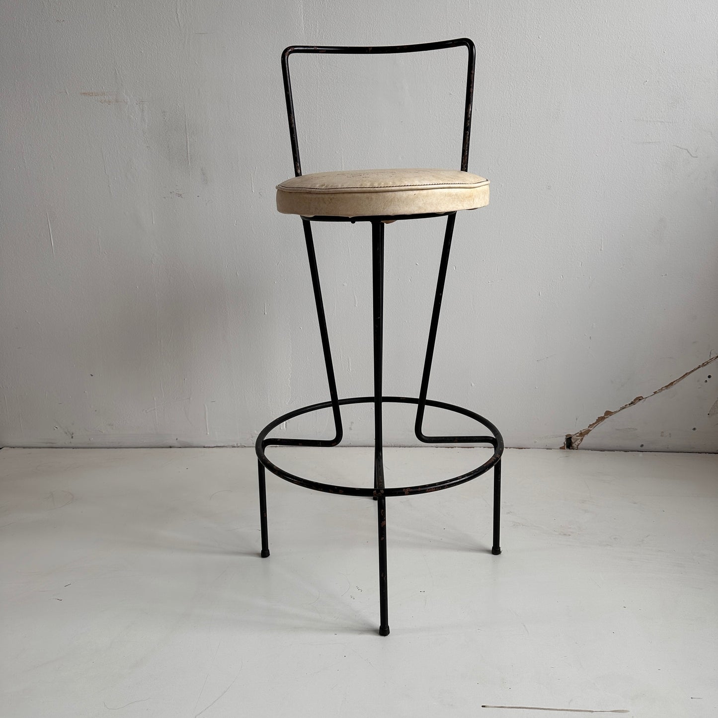 ST017 FRED WEINBERG IRON BAR STOOL