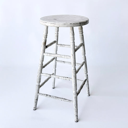 ST024 RUSTIC WHITE STOOL